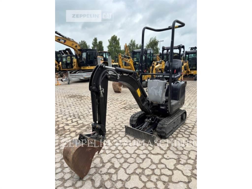 CAT 300.9D Roomikekskavaatorid