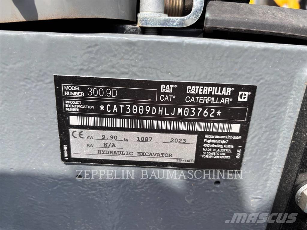 CAT 300.9D Roomikekskavaatorid