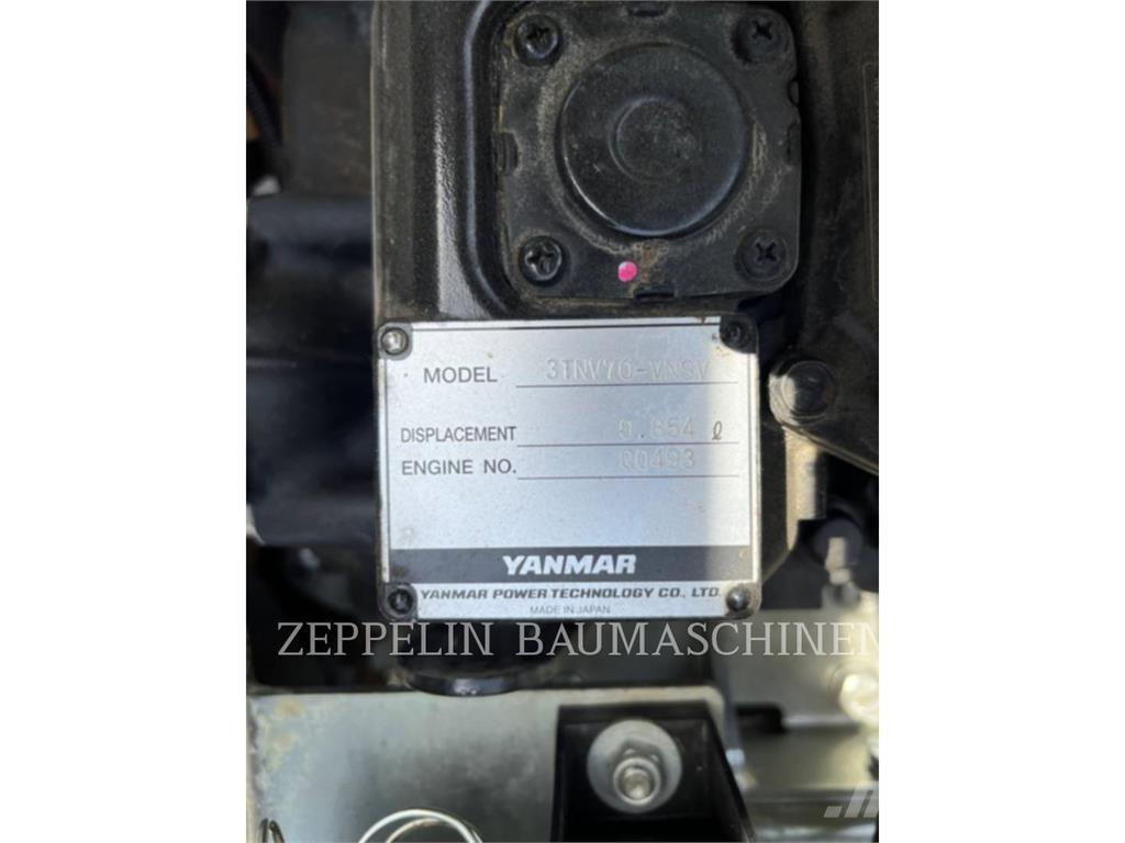 CAT 300.9D Roomikekskavaatorid