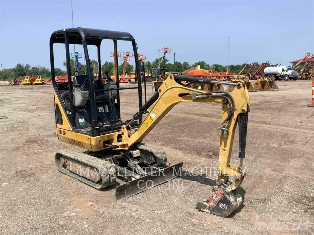 CAT 301.4C Roomikekskavaatorid