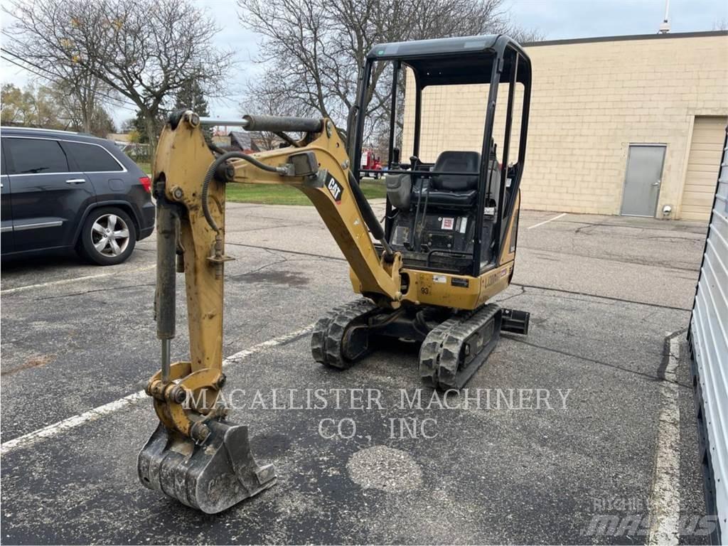 CAT 301.4C Roomikekskavaatorid