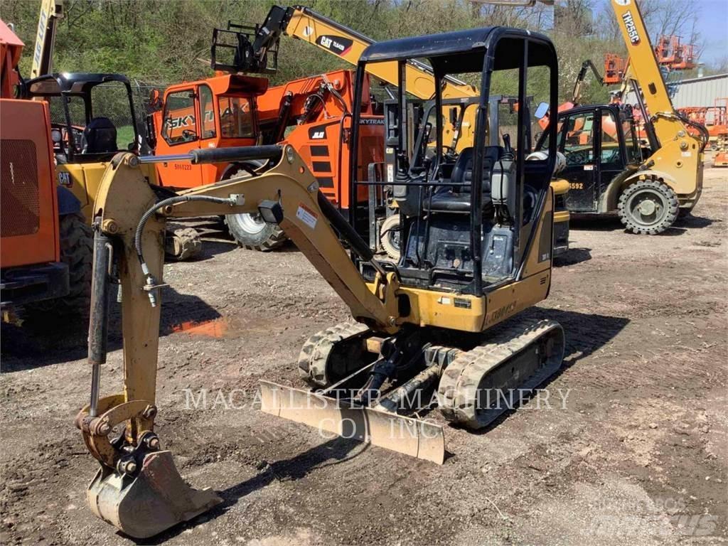 CAT 301.4C Roomikekskavaatorid