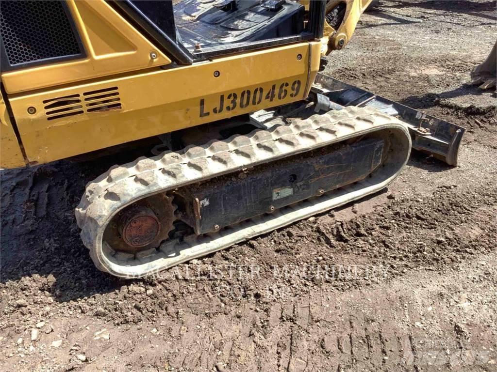 CAT 301.4C Roomikekskavaatorid