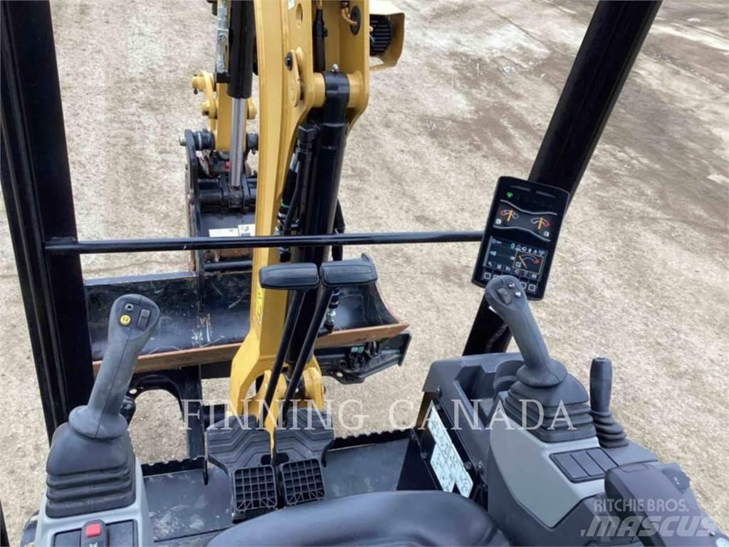 CAT 301.5-05 Roomikekskavaatorid
