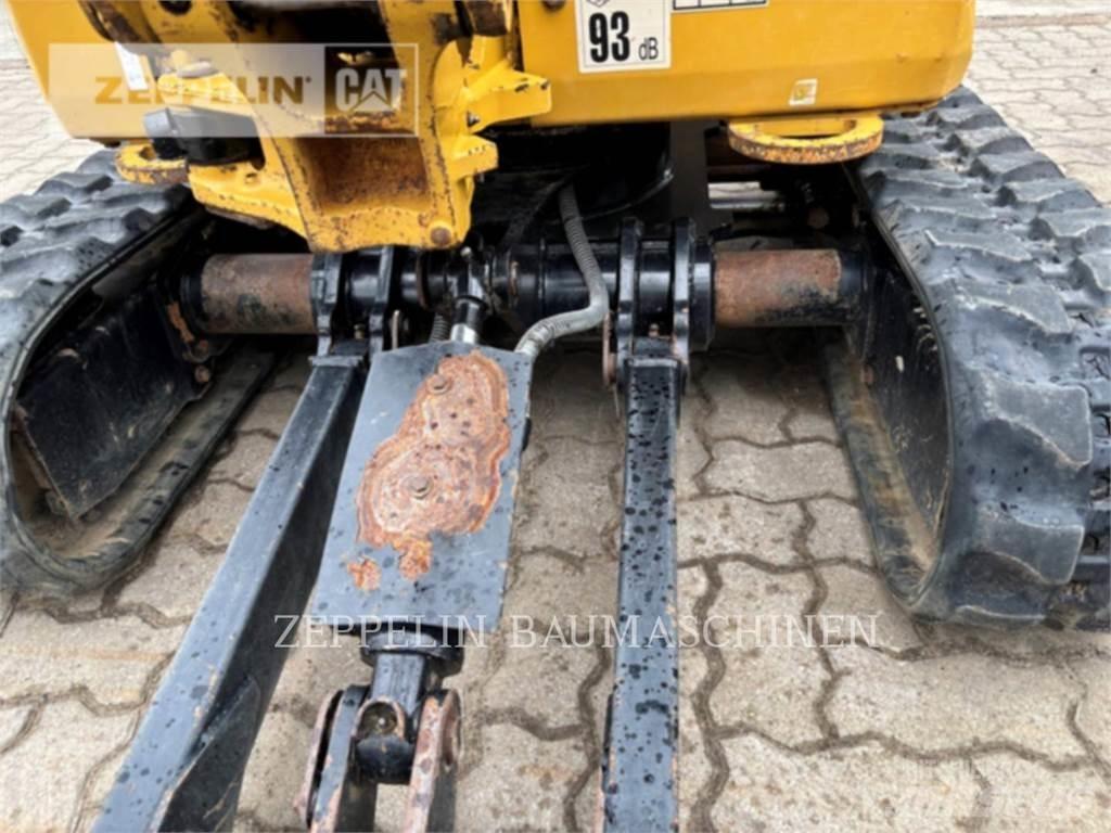 CAT 301.6-05A Roomikekskavaatorid
