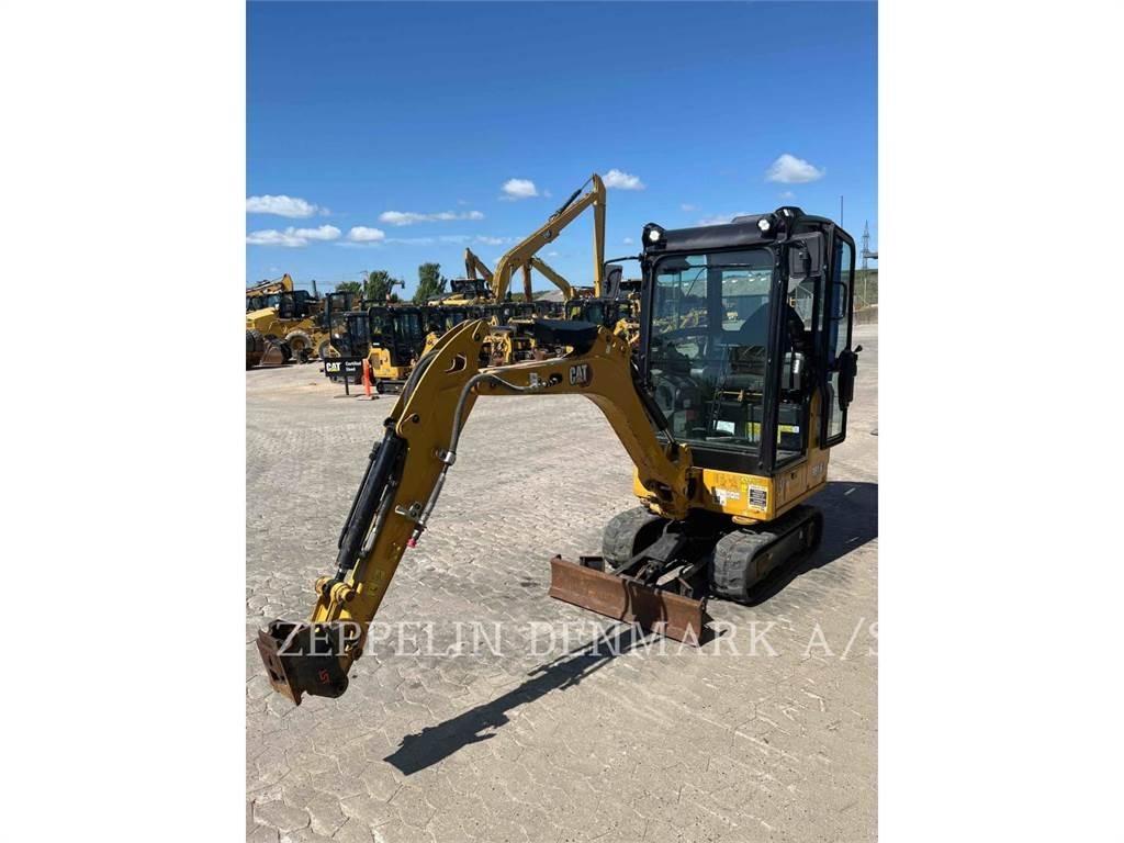 CAT 301.605 Roomikekskavaatorid
