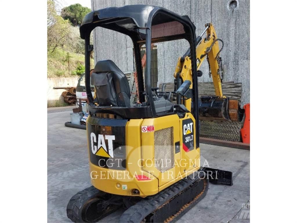 CAT 301.7 Roomikekskavaatorid