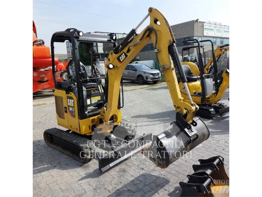 CAT 301.7 Roomikekskavaatorid