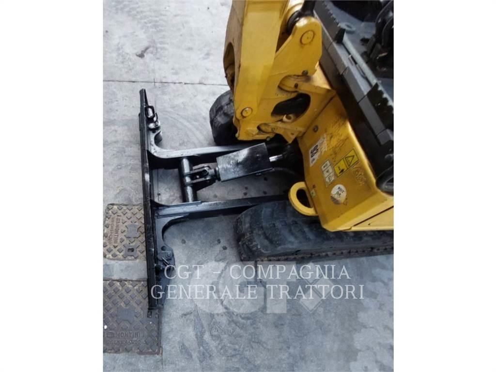 CAT 301.7 Roomikekskavaatorid