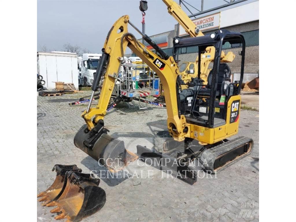 CAT 301.7 Roomikekskavaatorid