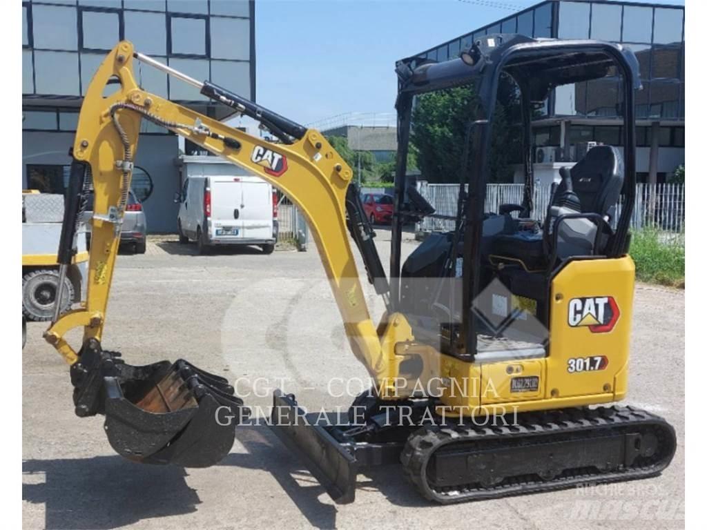 CAT 301.7 Roomikekskavaatorid