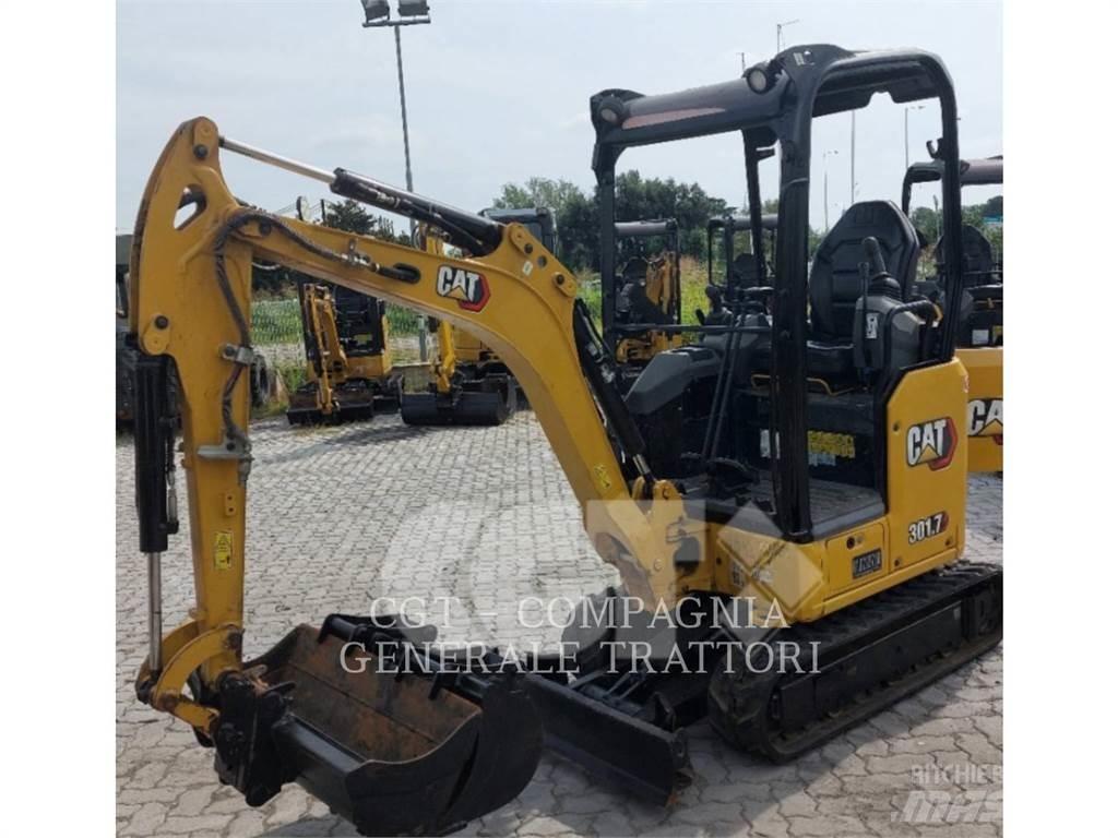 CAT 301.7 Roomikekskavaatorid