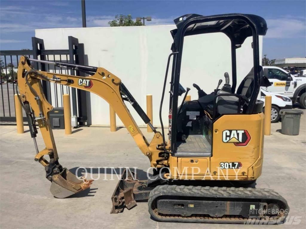 CAT 301.7 Roomikekskavaatorid