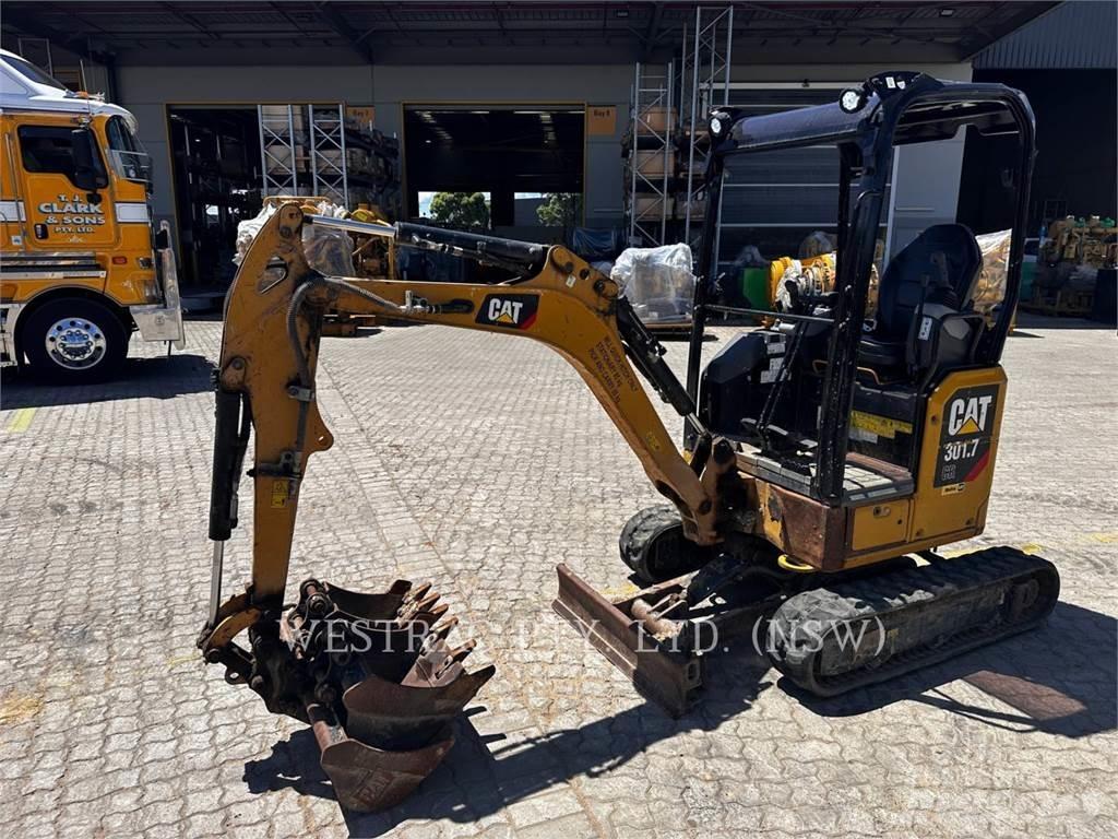 CAT 301.7-05CR Roomikekskavaatorid