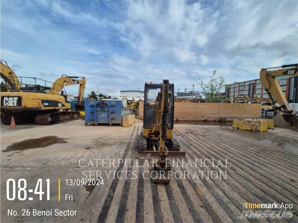 CAT 301.7-05CR Roomikekskavaatorid