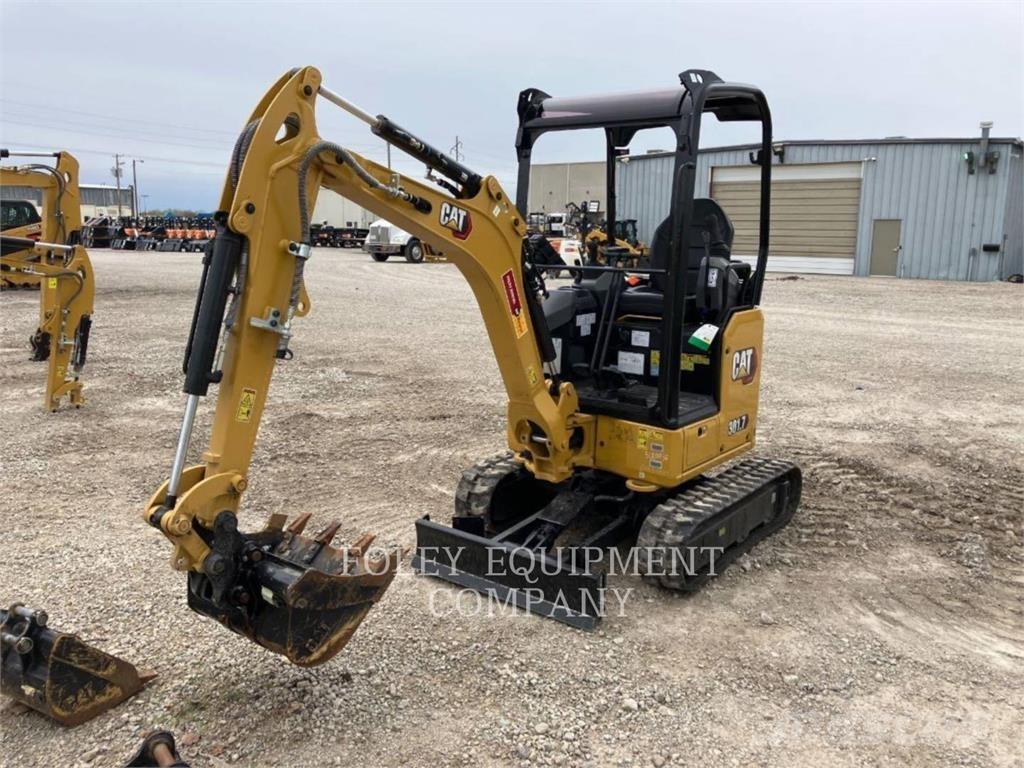 CAT 301.7-05LO Roomikekskavaatorid