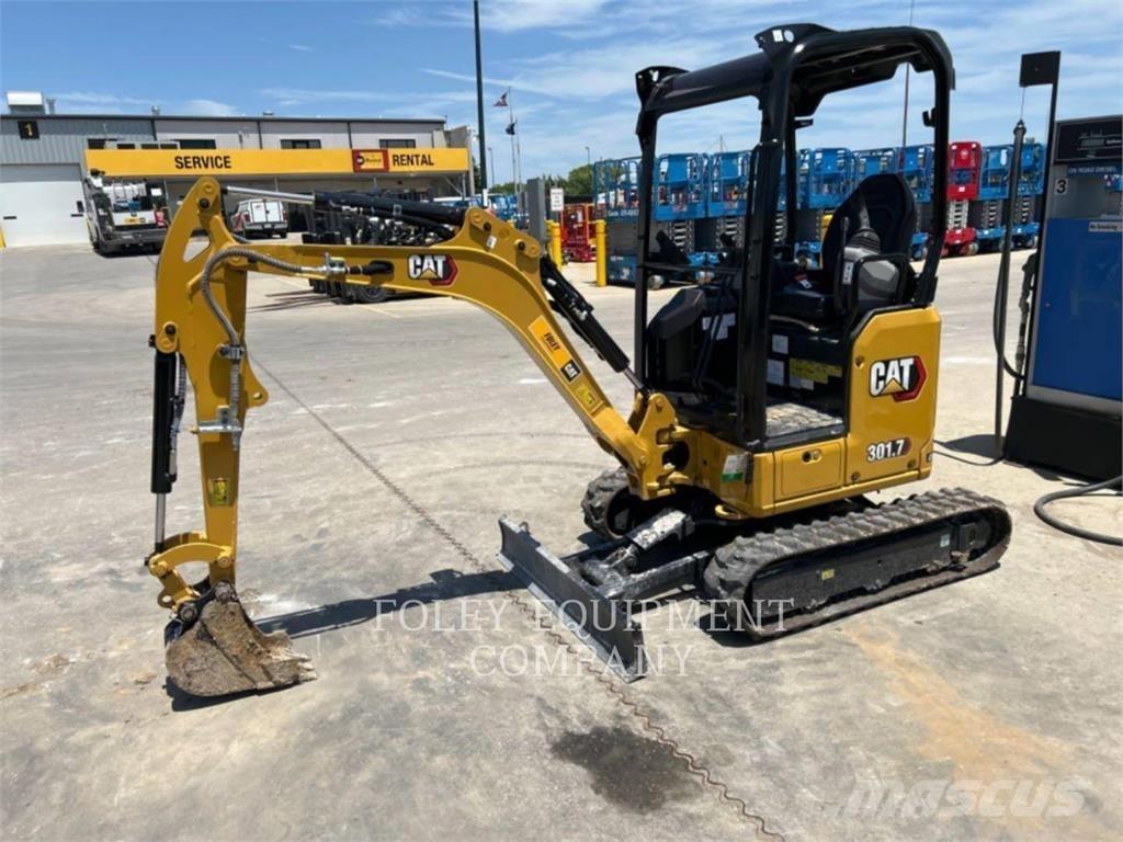 CAT 301.7-05LO Roomikekskavaatorid