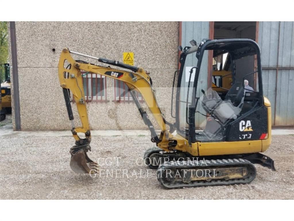 CAT 301.7D Roomikekskavaatorid