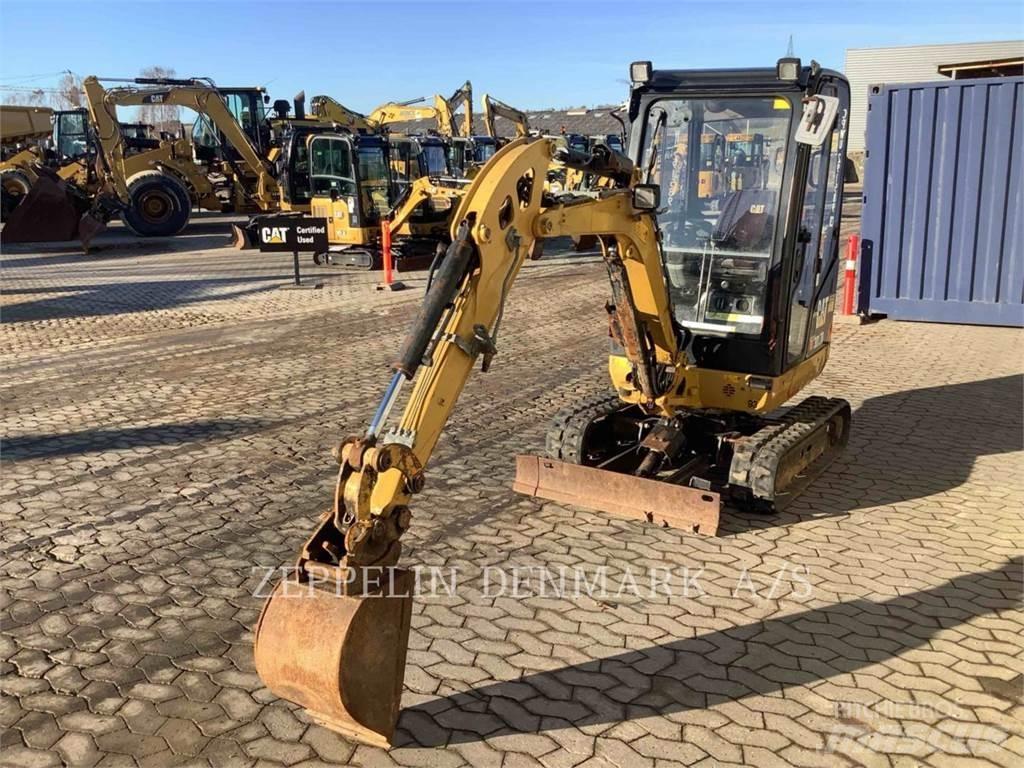 CAT 301.7D Roomikekskavaatorid