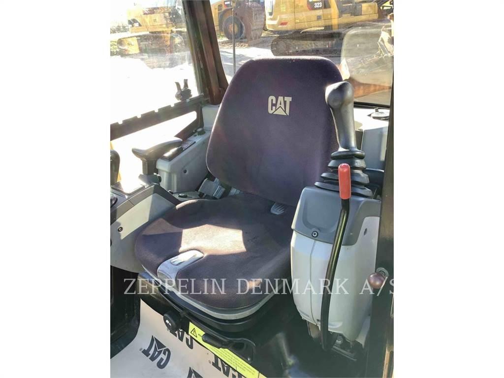 CAT 301.7D Roomikekskavaatorid