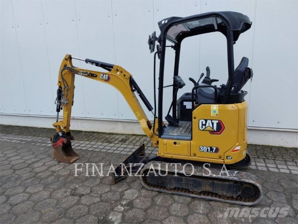 CAT 301.7D Roomikekskavaatorid