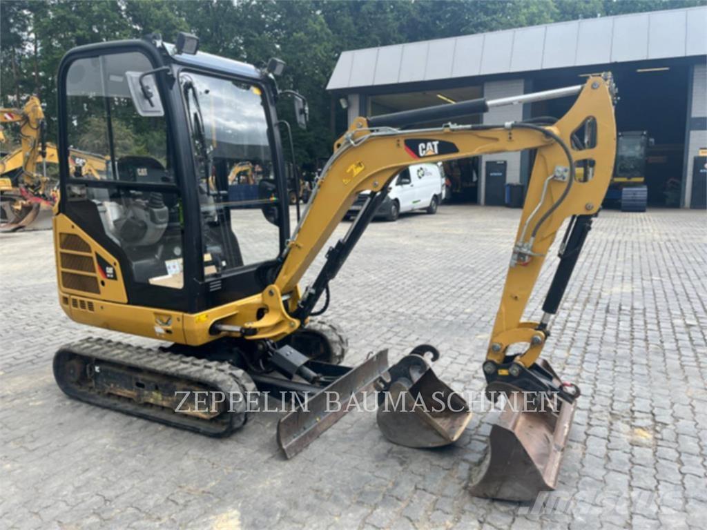 CAT 301.7D Roomikekskavaatorid