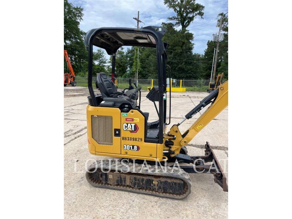 CAT 301.8 Miniekskavaatorid < 7 t