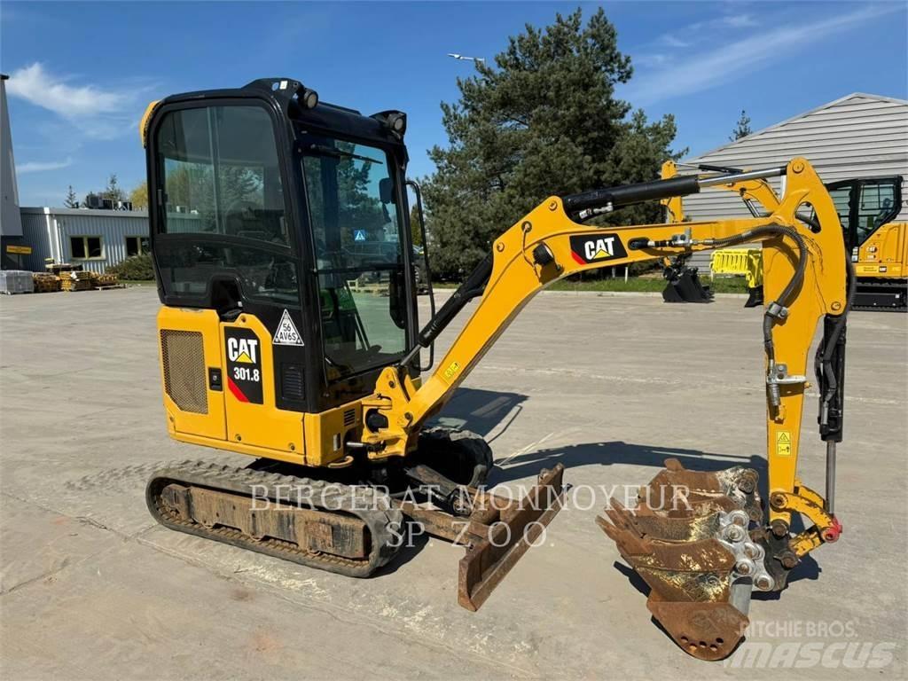 CAT 301.8 Roomikekskavaatorid