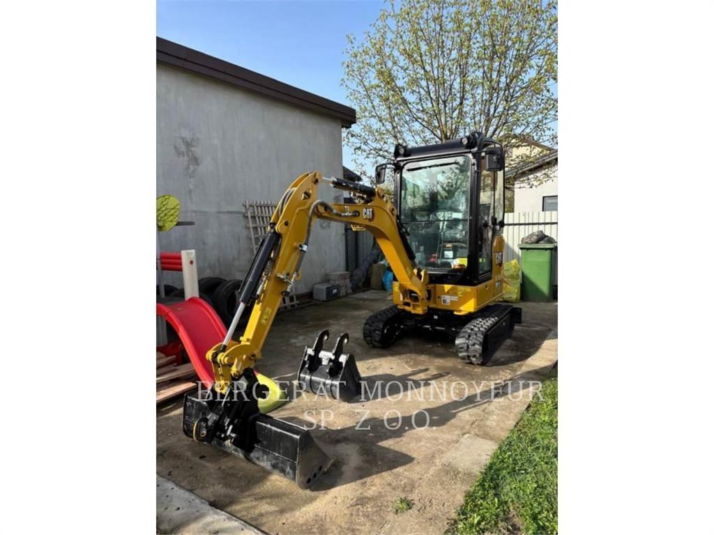 CAT 301.8 Roomikekskavaatorid