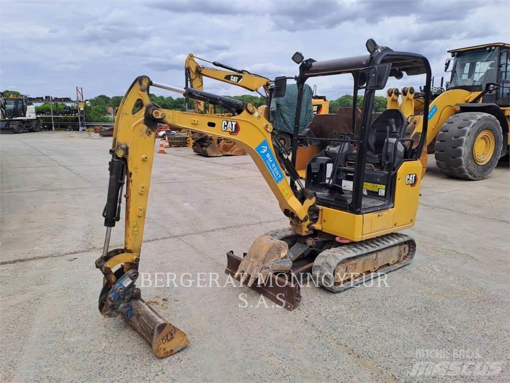 CAT 301.8 Roomikekskavaatorid