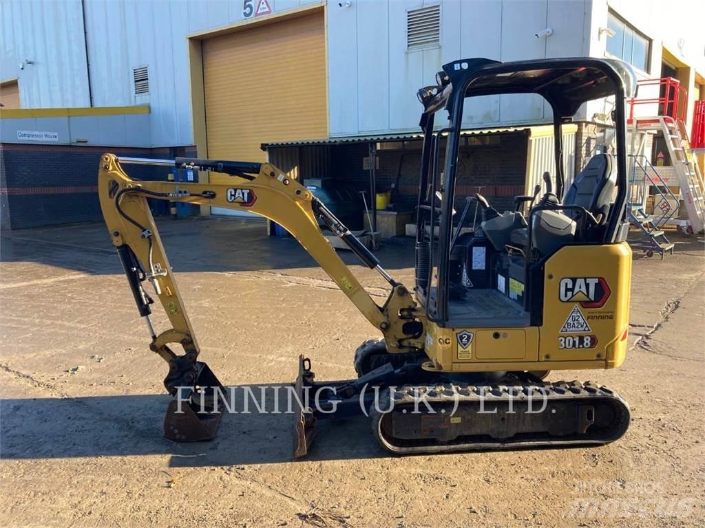 CAT 301.8 Roomikekskavaatorid