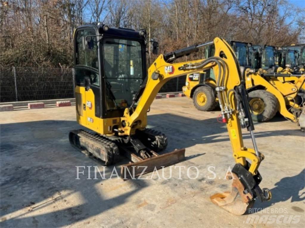 CAT 301.8 Roomikekskavaatorid