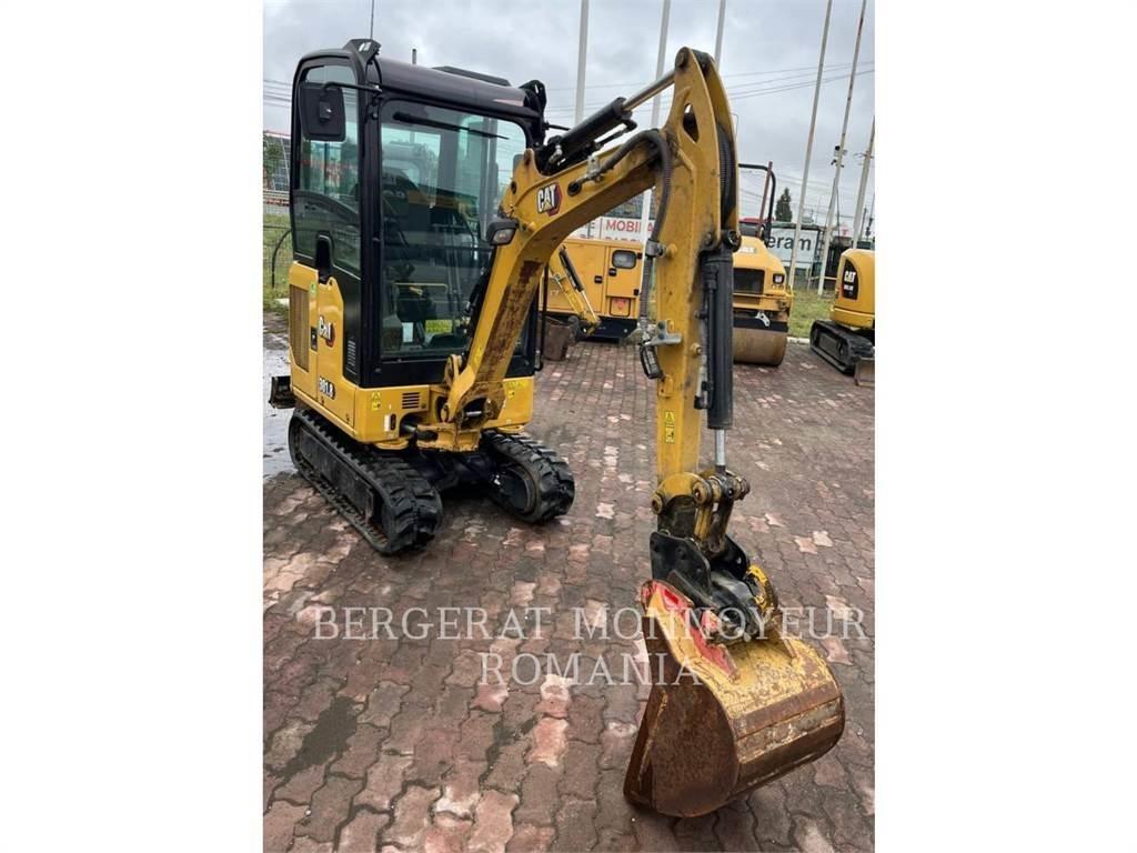 CAT 301.8-05 Roomikekskavaatorid