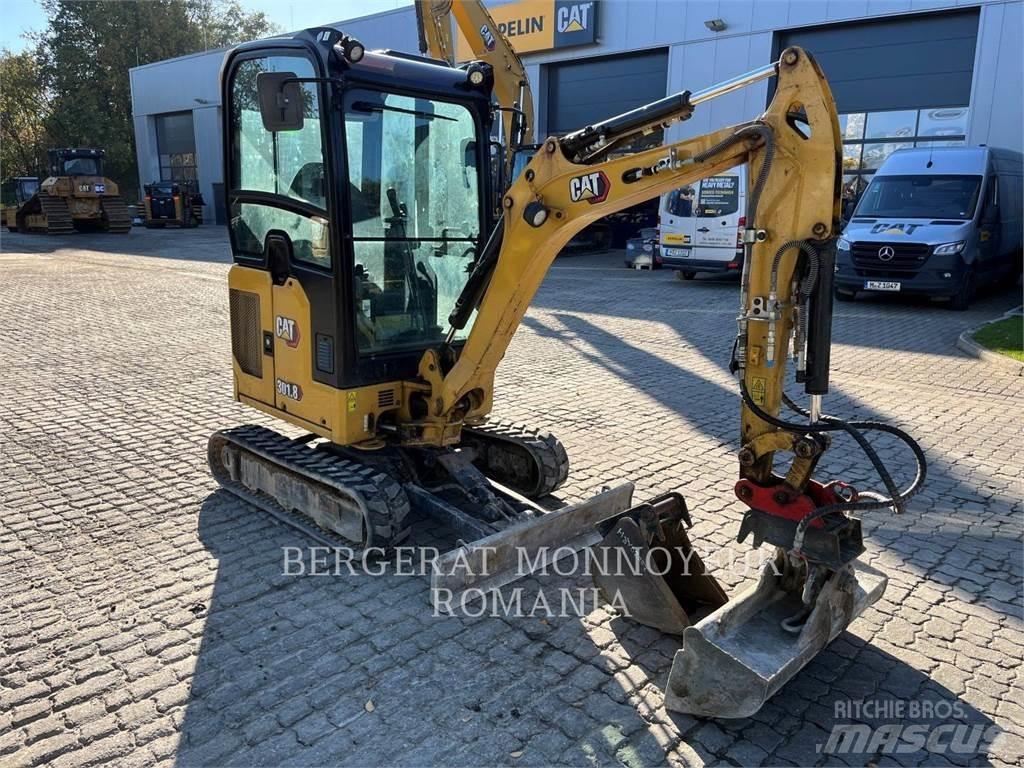 CAT 301.8-05 Roomikekskavaatorid