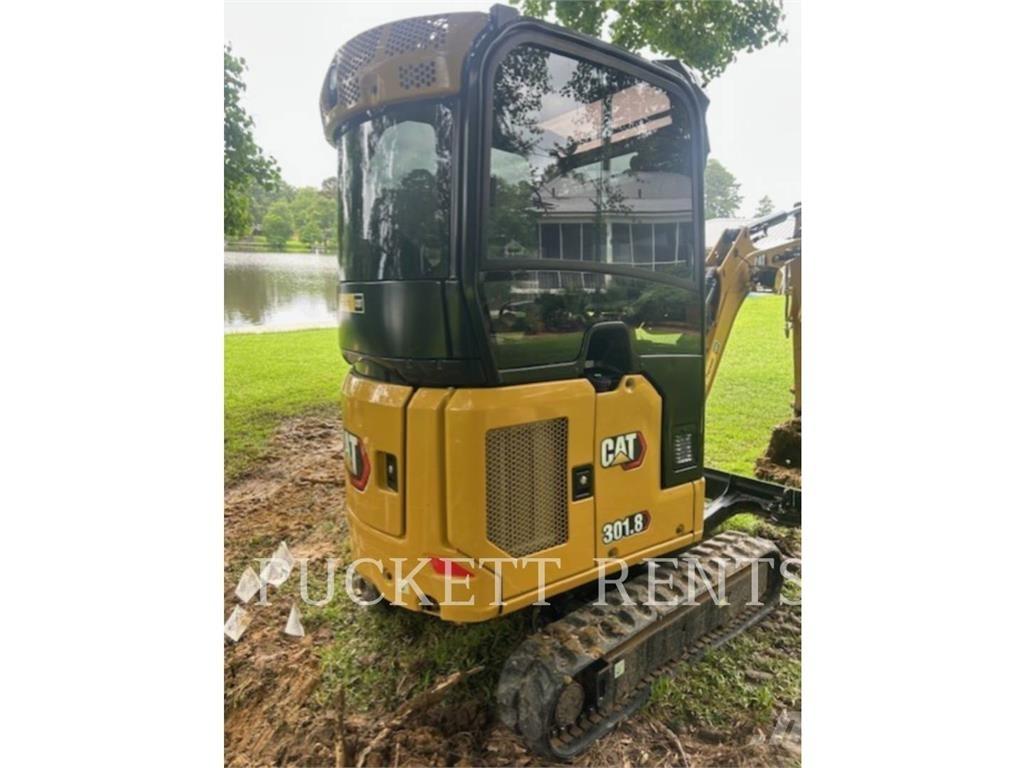 CAT 301.8-05 Roomikekskavaatorid