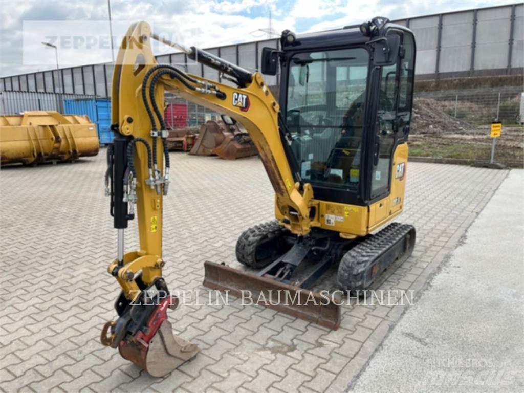 CAT 301.8-05A Roomikekskavaatorid