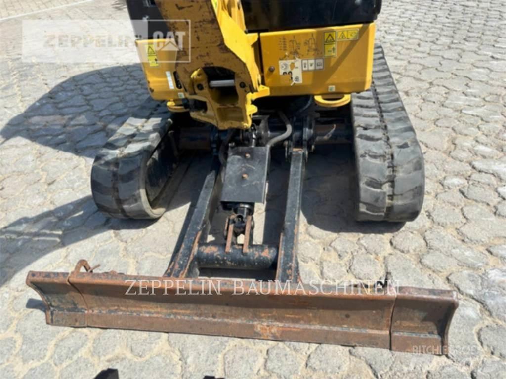 CAT 301.8-05A Roomikekskavaatorid