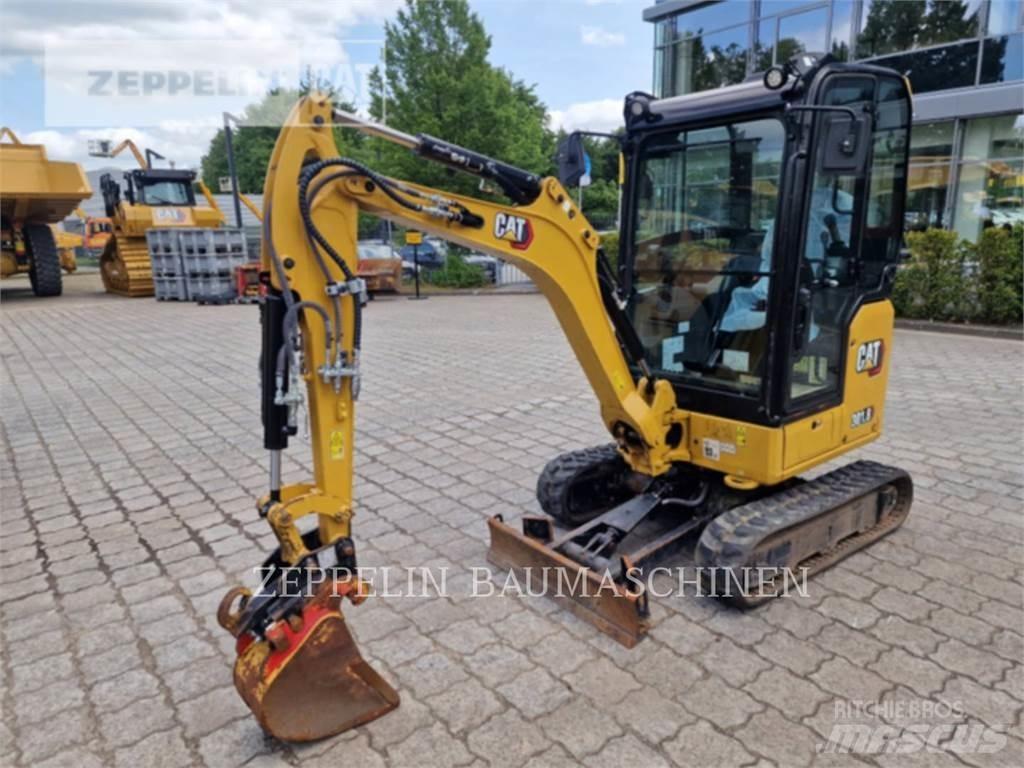 CAT 301.8-05A Roomikekskavaatorid