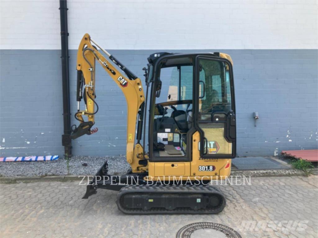 CAT 301.8-05A Roomikekskavaatorid