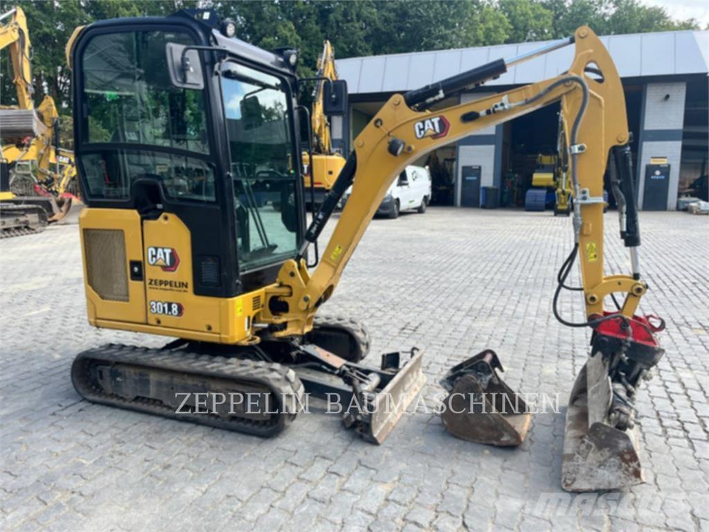 CAT 301.8-05A Roomikekskavaatorid