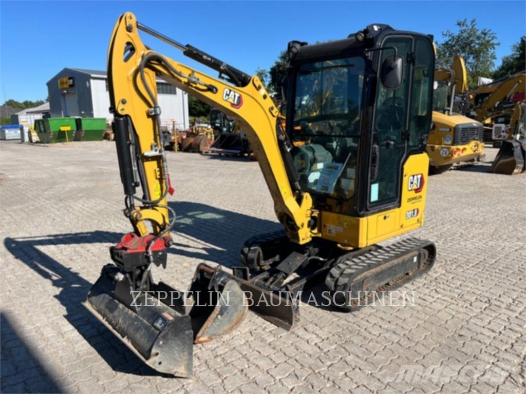 CAT 301.8-05A Roomikekskavaatorid