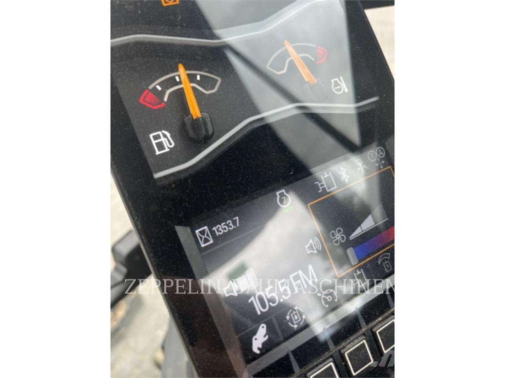 CAT 301.8-05A Roomikekskavaatorid