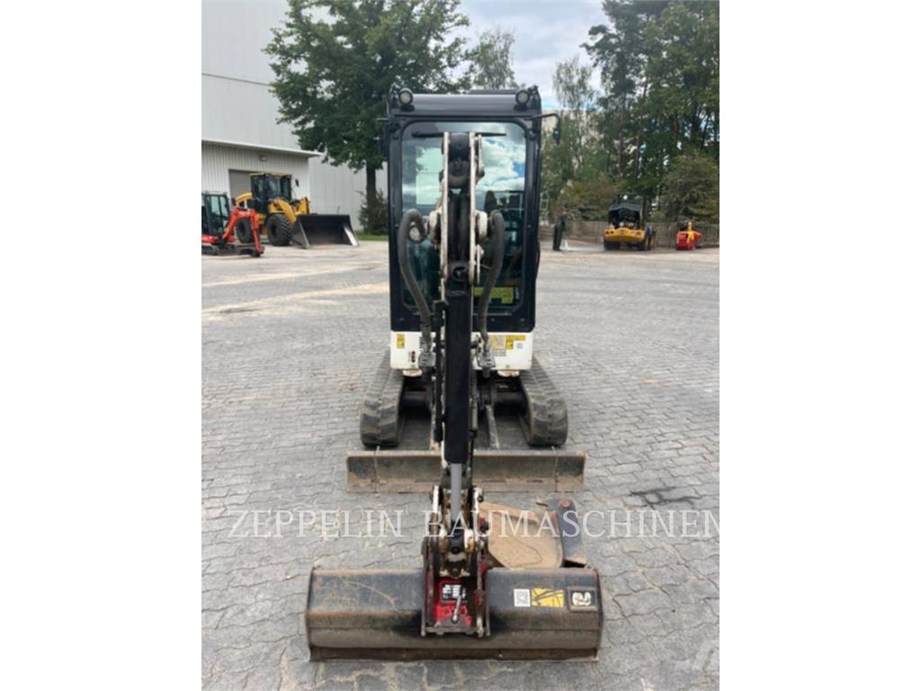 CAT 301.8-05A Roomikekskavaatorid