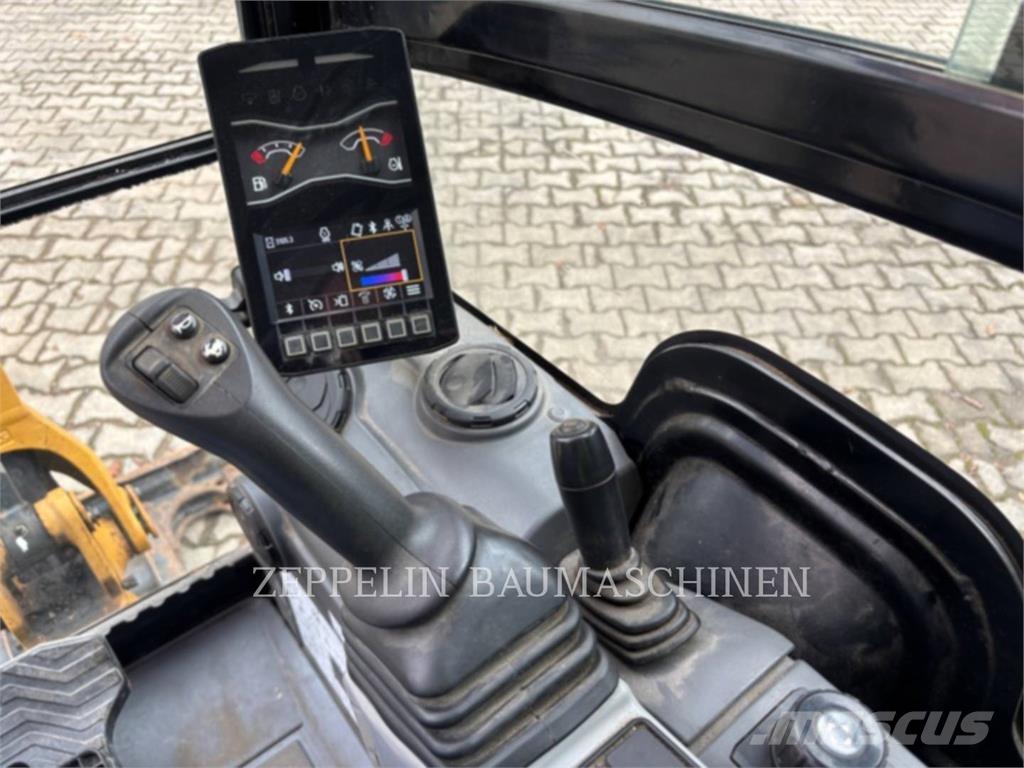 CAT 301.8-05A Roomikekskavaatorid