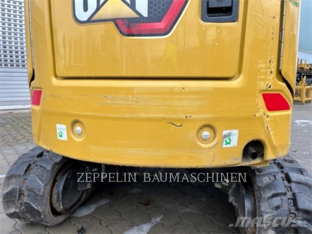 CAT 301.8-05A Roomikekskavaatorid