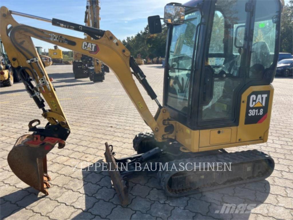 CAT 301.8-05A Roomikekskavaatorid