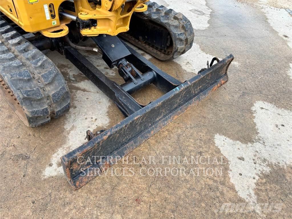 CAT 302-05CR Roomikekskavaatorid