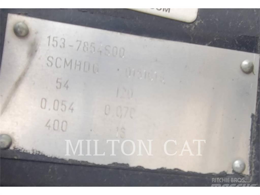 CAT 302.5 16 DIG BUCKET Kopad