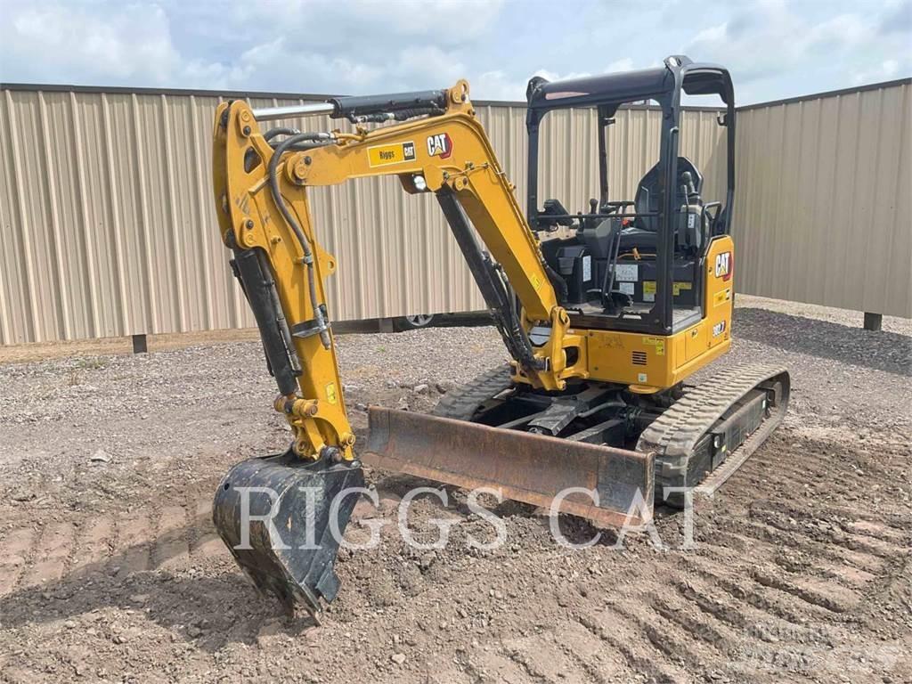 CAT 302.7 Roomikekskavaatorid