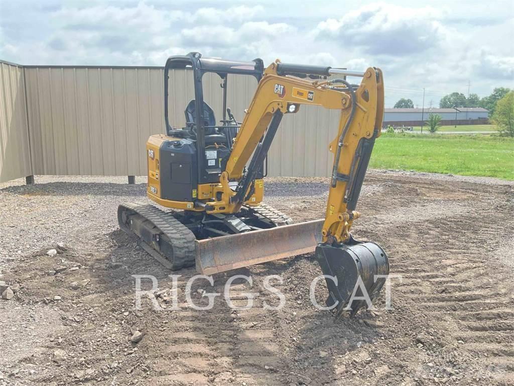 CAT 302.7 Roomikekskavaatorid